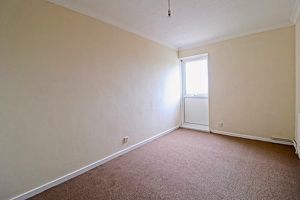 Bedroom- click for photo gallery